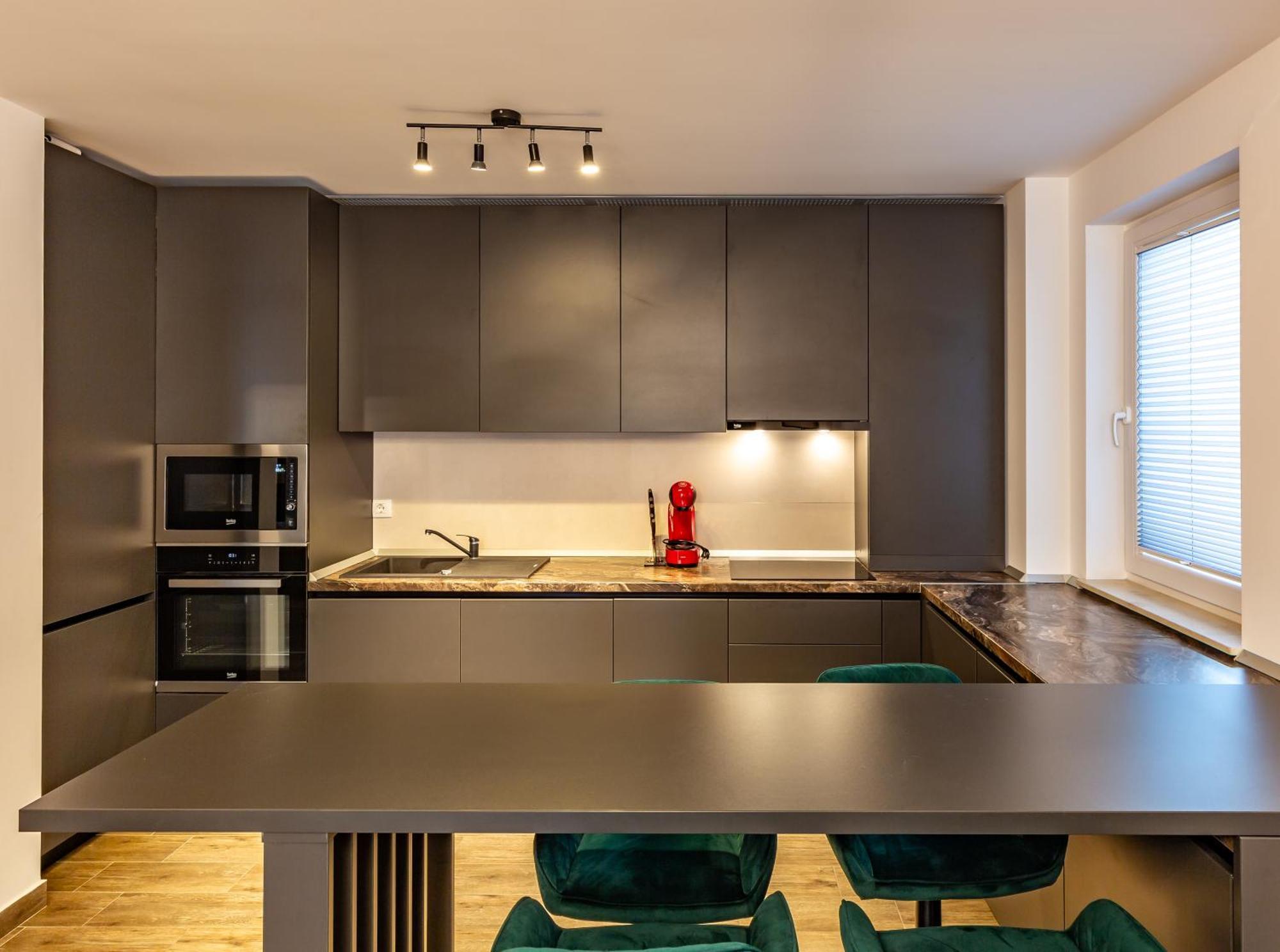 Carpatilor Apart Hotel Μπρασόβ Εξωτερικό φωτογραφία